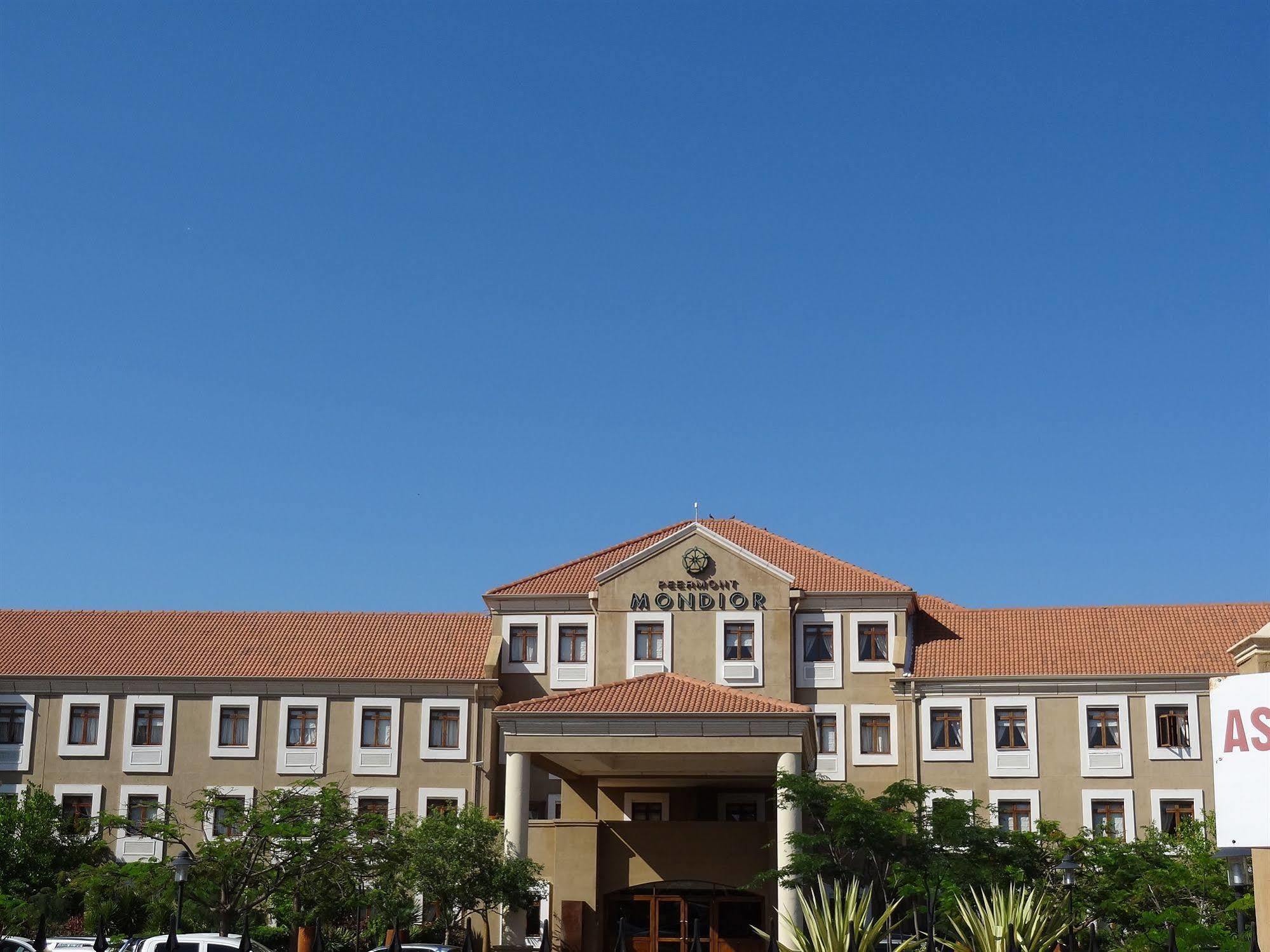 Peermont Mondior Hotel Gaborone Kültér fotó