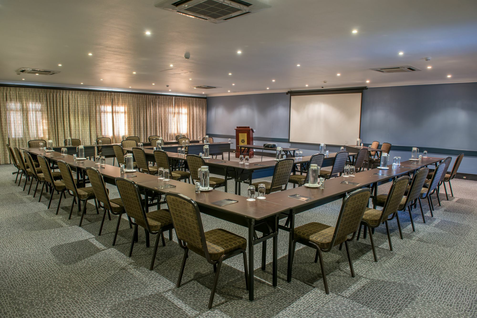 Peermont Mondior Hotel Gaborone Kültér fotó